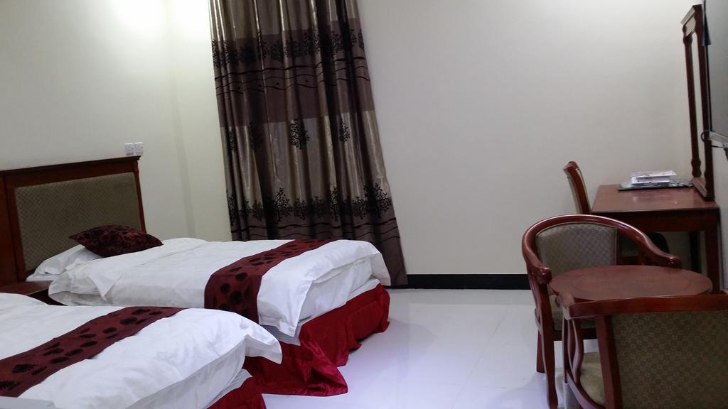 Hana Yanbu Hotel Apartments Buitenkant foto